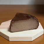 DailyDairy - 濃厚チョコレートバスクチーズケーキ