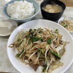 三友軒 - レバニラ野菜定食850円