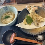 Honkaku Teuchi Udon Taiga - 