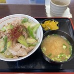 Yoriipakingueriakudarisunakkukona - ◉深谷ねぎ塩ダレ豚丼／950円税込