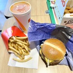 マクドナルド - 料理写真:炙り醤油風ダブル肉厚ビーフバーガーセット