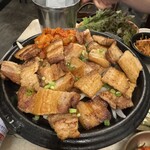 赤坂韓国料理・焼肉 兄夫食堂 - 