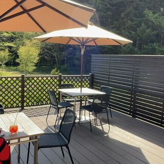 PeterRabbit EnglishGarden The Cafe_2