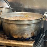 草原の料理 スヨリト - スヨリト(ラムモツ煮込み※炊き出しから20分後)