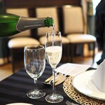 アニバーサリーレストランルーデンス - 