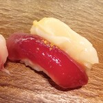 Tsukiji Sushichou - 漬けまぐろ、活白みる貝