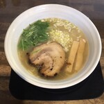 麺らいけん - 煮ちゃーしゅー麺 普通　税込840円