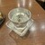 三代目 鳥メロ - ドリンク写真:作純米大吟醸朝日グラス。すり切れアンドこぼしあり。