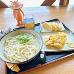 まはる - 料理写真:本日の夜勤明け朝うどん♡