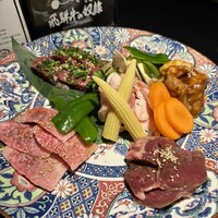 老舗精肉店直送 千種焼肉 飛騨牛の奴隷 千種店 - 