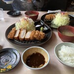 本家とんとん亭 - 