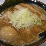 ○麺 - こってり味玉チャーシューメン(細麺&固め)