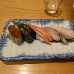 Aburian Toyamazushi - 味わい五貫盛り（1375円）