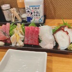 呑み食い処 かぁさん - お刺身