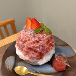 Washoku Kafe Ando Ba-Konfi - いちごミルクかき氷