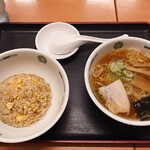 Hidakaya - ラ・餃・チャセット650円