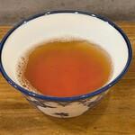 Kajiya Gyouza - 烏龍茶