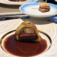 HIKARI - 