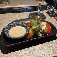 HIKARI - 