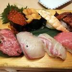魚市 - 上握り寿司