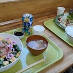 オリオン - まぐろたたき丼、1500円。