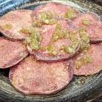 誠の焼肉 伊豆焼肉ほのり - まずは…タン塩から