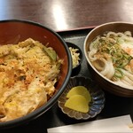 Nakano Ya - 納豆丼、850円。