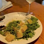maru - ルッコラとグレープフルーツのグリーンサラダ