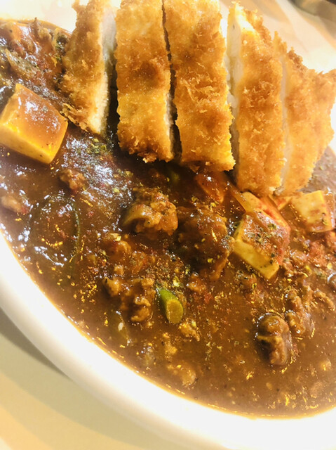 【元祖麻婆カレー専門店】マボカリ東梅田店>