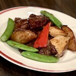 中国料理 彩龍 - 和牛と季節野菜のオイスターソース炒め