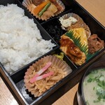 社 - 日替わりランチ　550円
