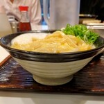 うどん 丸香 - 釜たま山のうどん大盛り大(1玉追加)