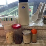 文化ラーメン - 卓上