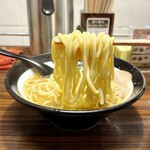 百麺 - 太麺　麺リフト
