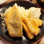 Masuya - フライはアジ、豚、白身魚