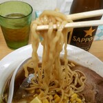 らぁめん廣 - 麺リフト(ちぃっ！またブレやがった！)
