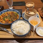 中華バル サワダ - 澤田流麻婆豆腐②