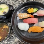 江戸前回転鮨　弥一 - ランチ　加太