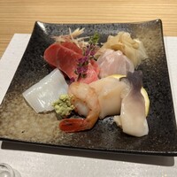 鮨 真魚 - 
