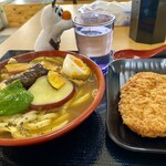 SHICHIYA - 洗いたてのオラ蔵にカレーが飛ばんように…(^^;