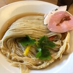 めん処 きよ洲 - キレイに畳まれた麺が美しい！貝汁昆布水だけで麺が美味い！