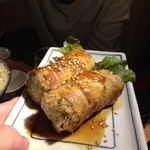 炭火焼肉 筵 - ◇肉巻きおにぎり、新メニューかな。。