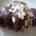 ル・ジョンヌ - チョコクロワッサン