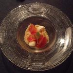 サーラ ビアンキ アル・ケッチァーノ - 前菜　トマトの冷製パスタ