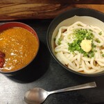 Bikkuri Udon Hompo Ribaibaru - 冷やしぶっかけ、カレー丼（中）。