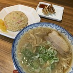 元祖赤のれん 節ちゃんラーメン - 