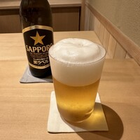 感情 - ビールの注ぎ方にも並々ならぬこだわりを感じました