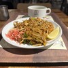 タイキッチン カオマンガイ エストフードホール