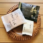 Baika Dou Honten - 藻なかさぶれ（￥155）、黒きなこクッキー（￥150）、志ほがま（￥120）