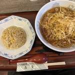 Keiai - ネギラーメン（半炒飯セット）